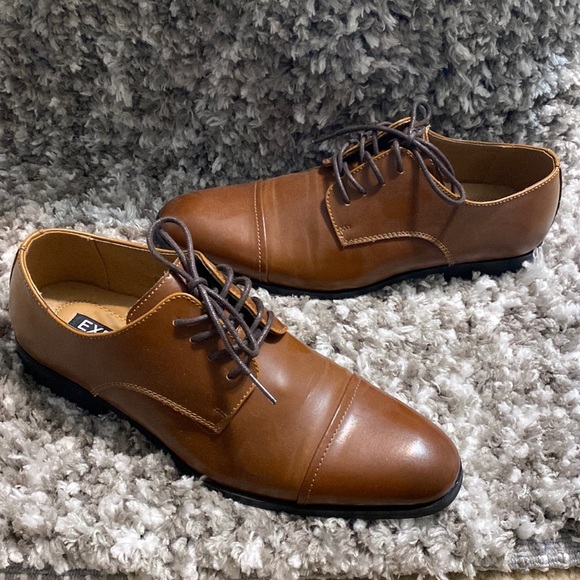EXPRESS Dress Shoes (MEN) - Picture 1 of 7